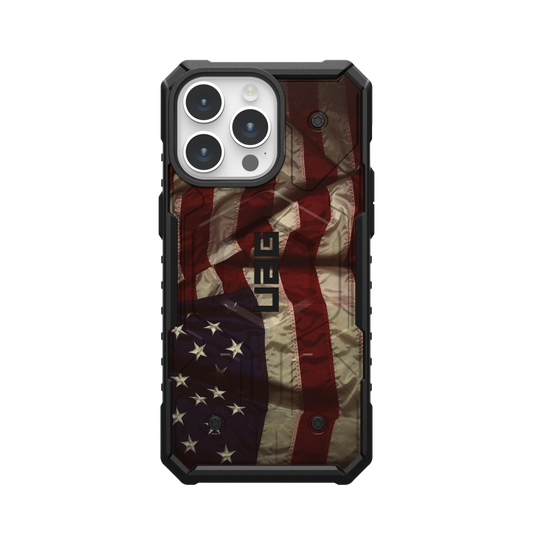 UAG PATHFINDER CASE WITH MAGSAFE FOR APPLE IPHONE - Vintage USA Flag