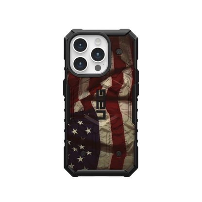 UAG PATHFINDER CASE WITH MAGSAFE FOR APPLE IPHONE - Vintage USA Flag